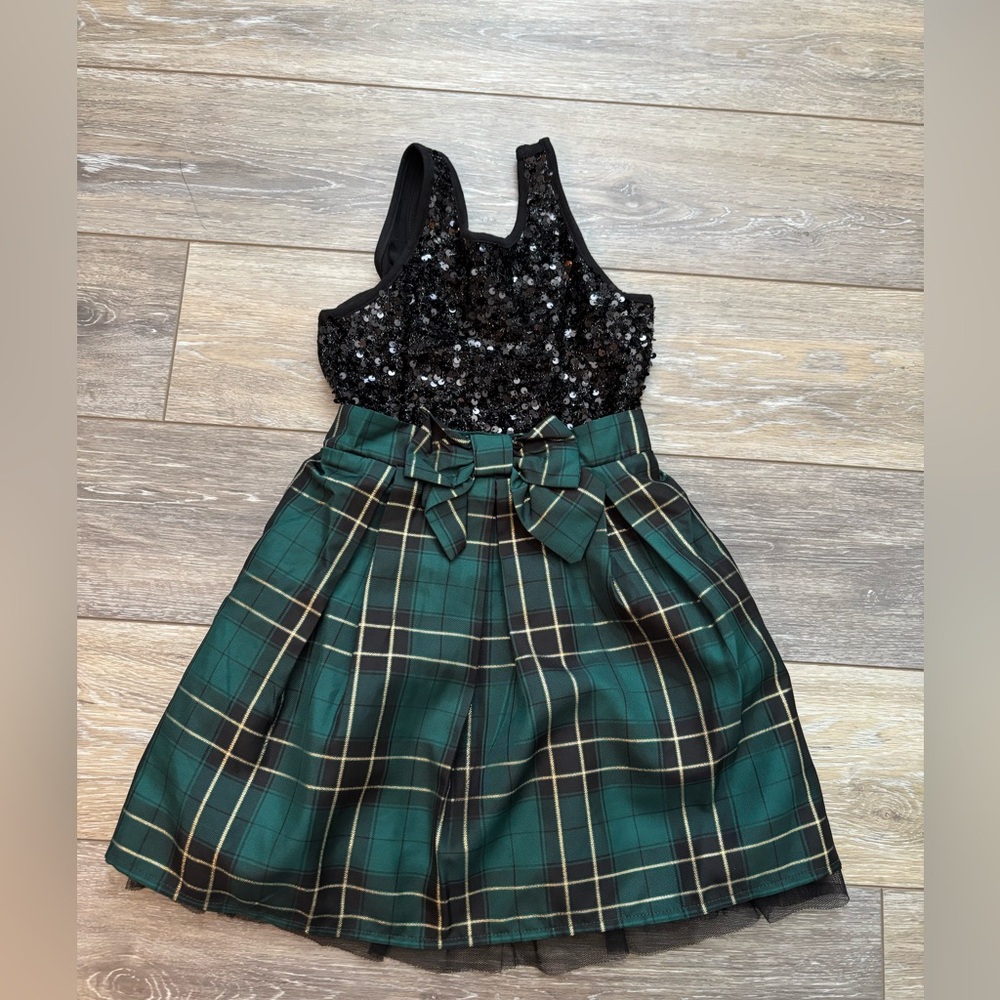 Girls Plaid Sequin Fit And Flare Dress Size 5/6